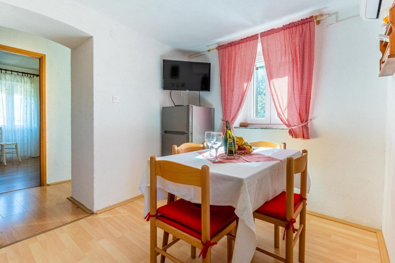 Apartmani Valun1 Esterno foto