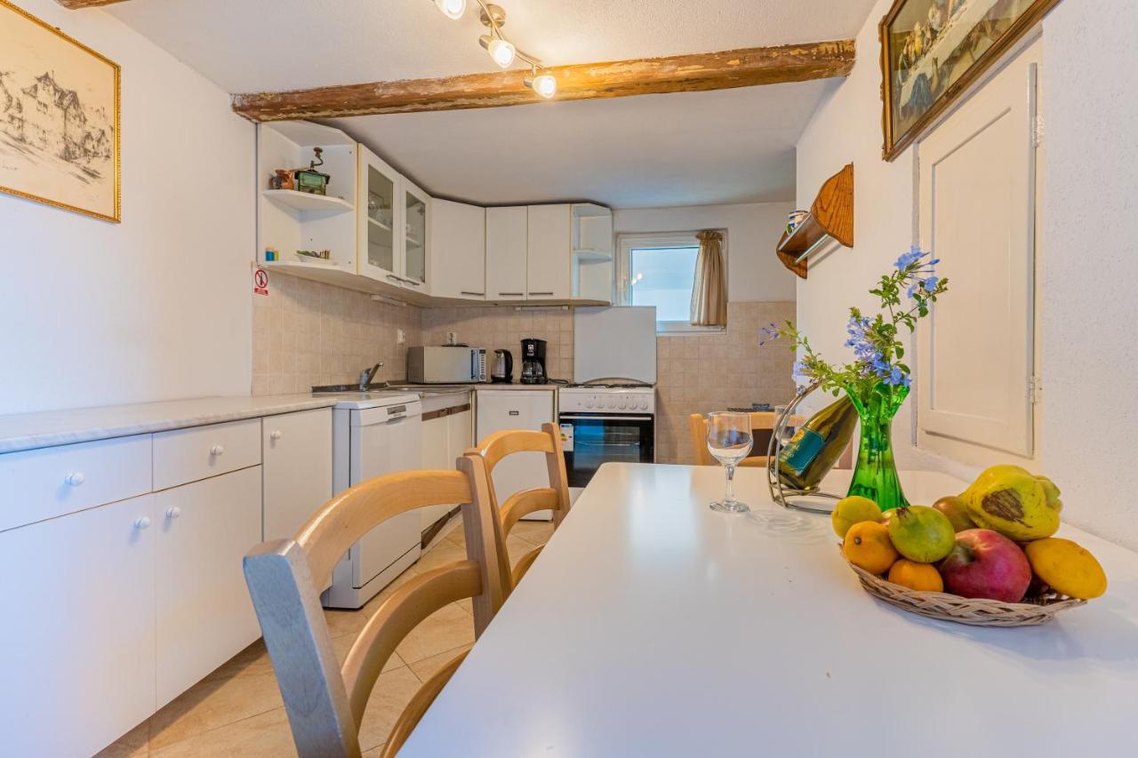 Apartmani Valun1 Esterno foto